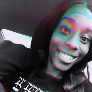 Meet your Posher, Jacqueline